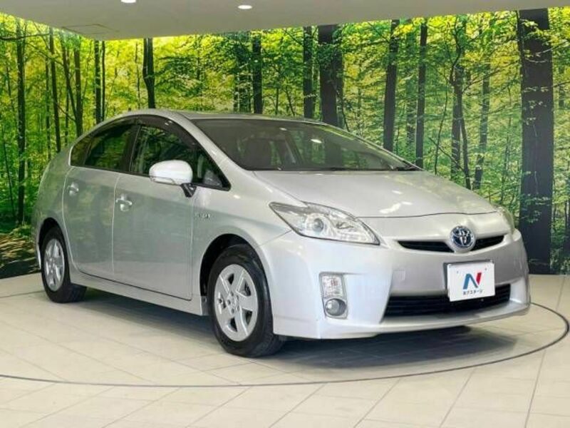 PRIUS-16