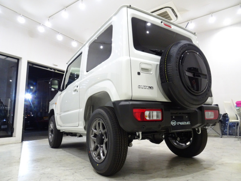 JIMNY-11