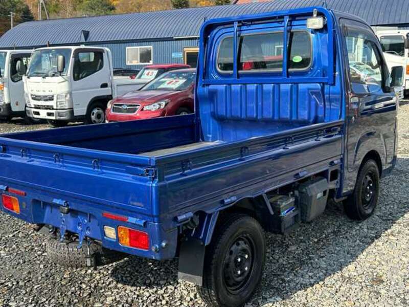 HIJET TRUCK-2