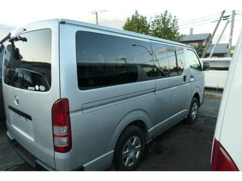 HIACE VAN-18