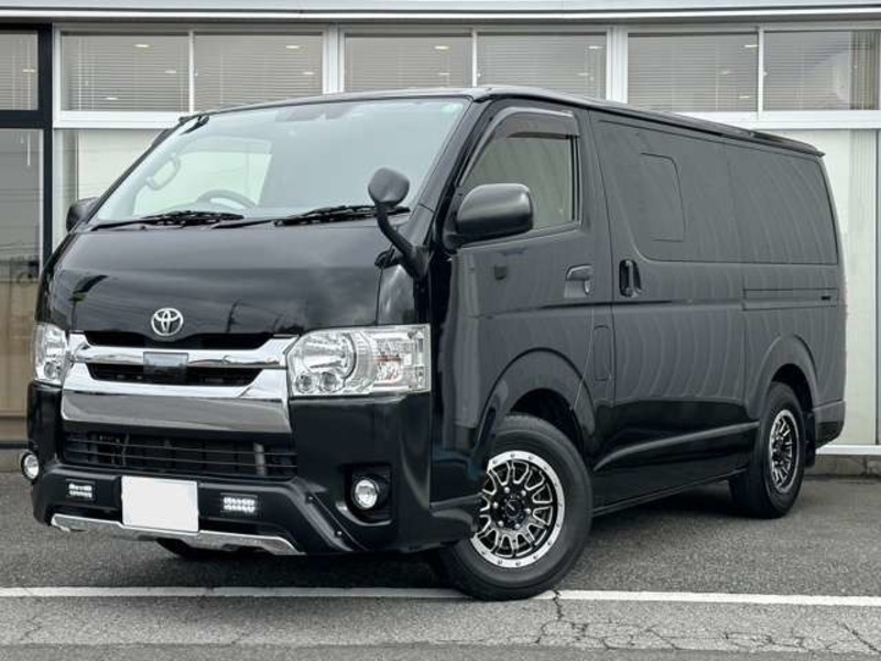 HIACE VAN