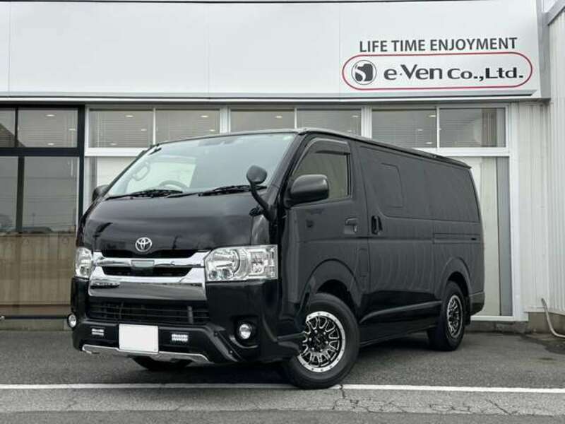 HIACE VAN-1