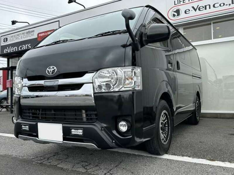 HIACE VAN-8