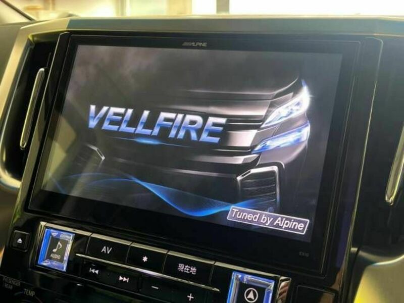 VELLFIRE-4