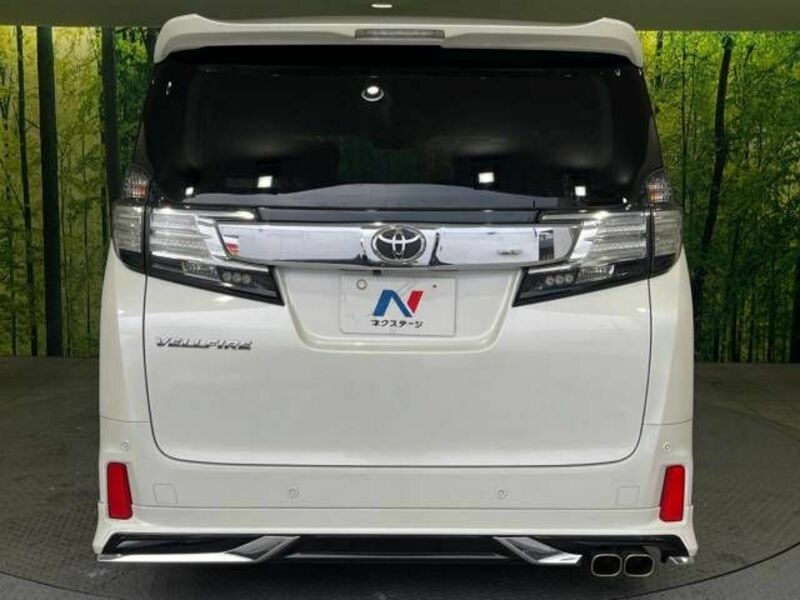 VELLFIRE-16