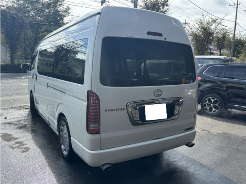 HIACE VAN-6