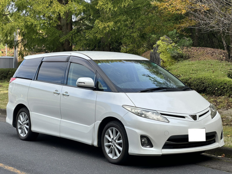 TOYOTA　ESTIMA