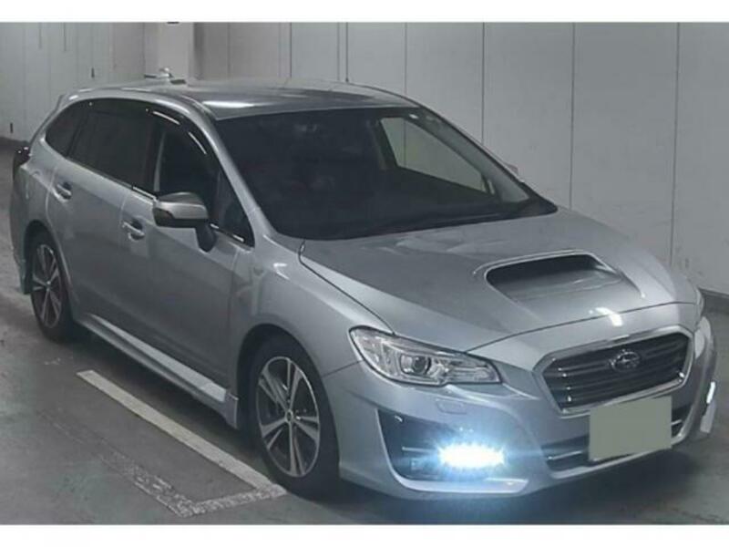 SUBARU　LEVORG