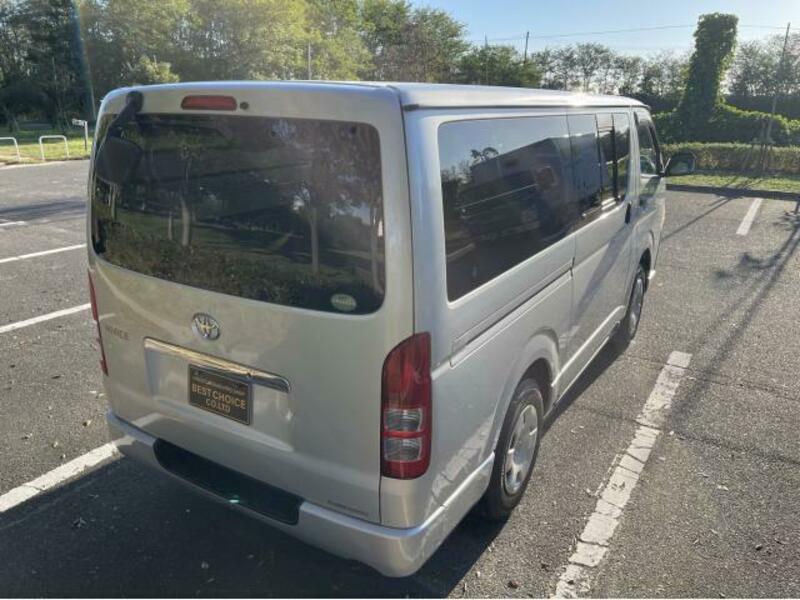 HIACE VAN-9