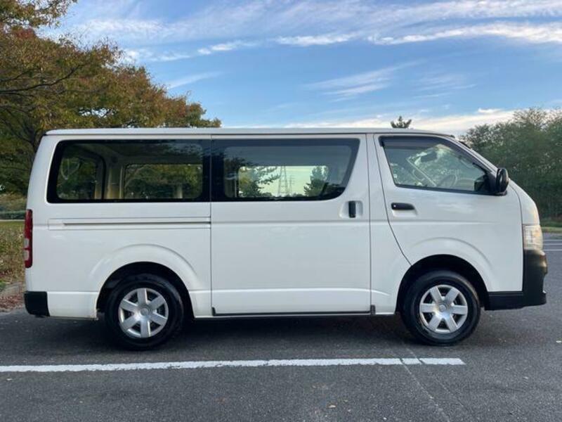 HIACE VAN-6