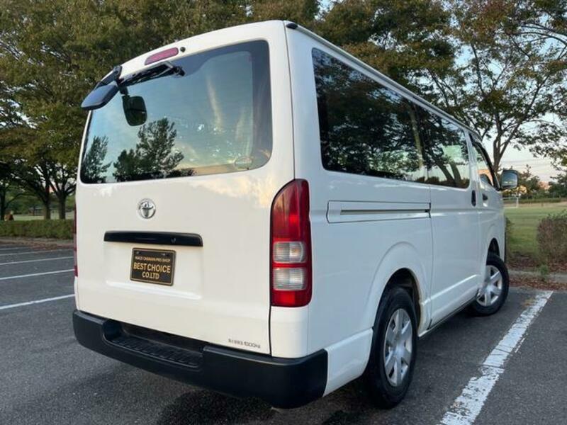 HIACE VAN-3