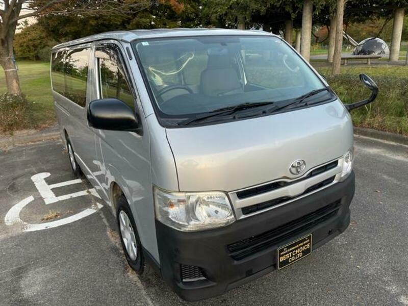 HIACE VAN