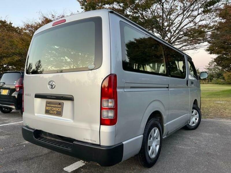 HIACE VAN