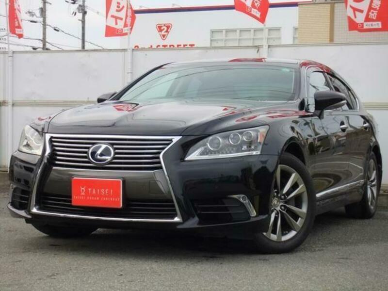 LEXUS LS