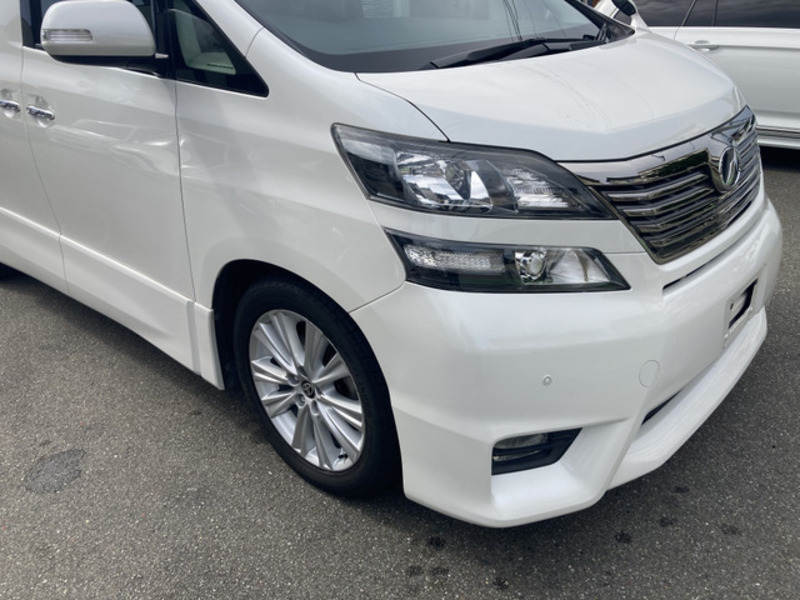 VELLFIRE-8