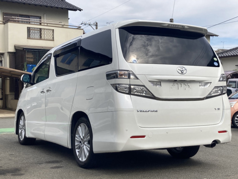 VELLFIRE-6