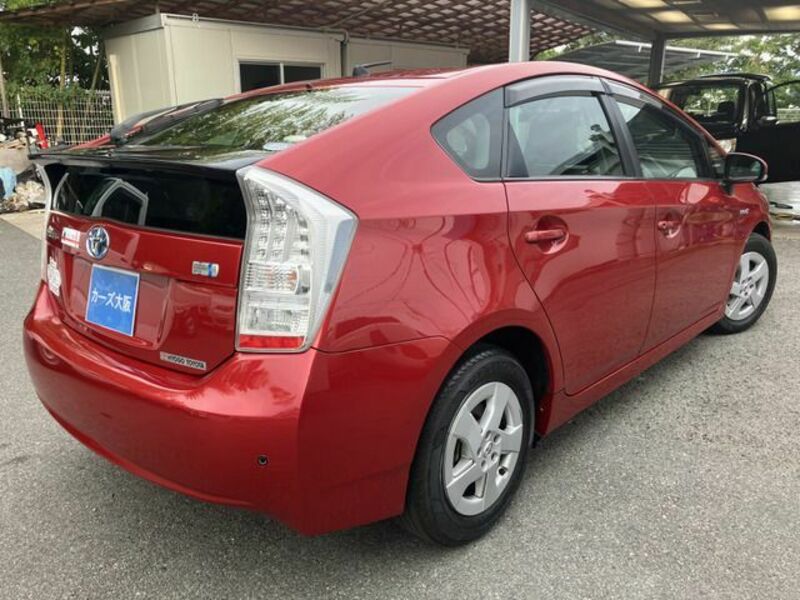 PRIUS-2