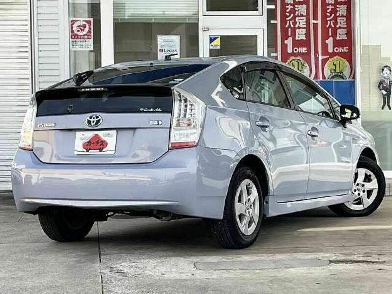 PRIUS-2