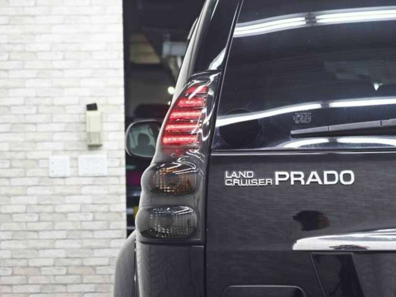 LAND CRUISER PRADO-18