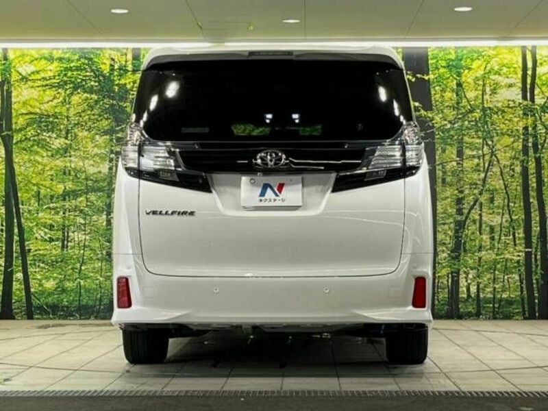 VELLFIRE-15