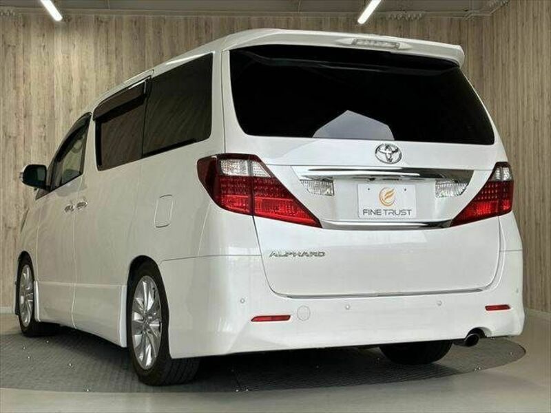 ALPHARD-21