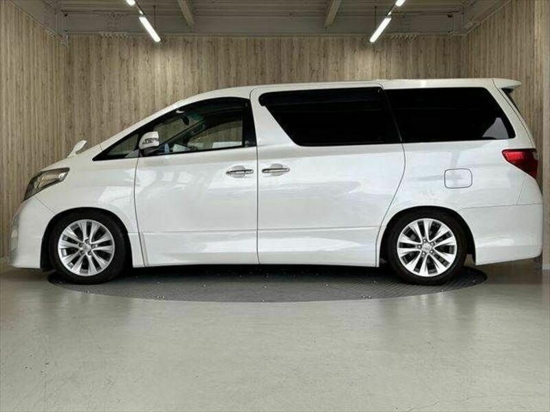 ALPHARD-22