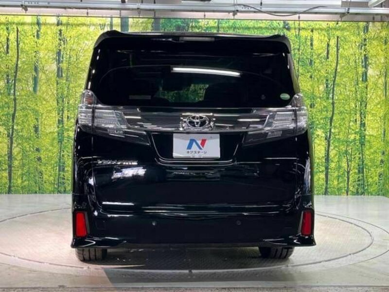 VELLFIRE-16