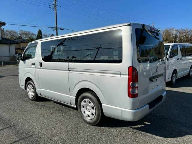 HIACE VAN-2