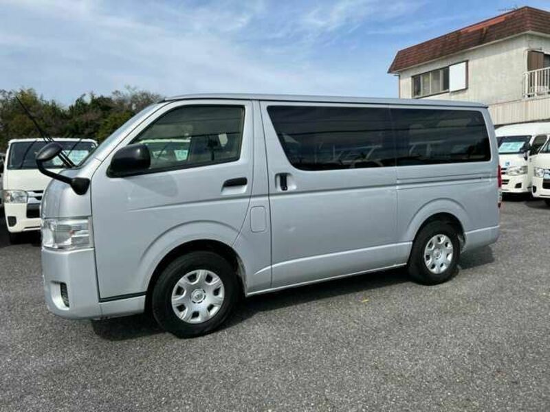 HIACE VAN-3