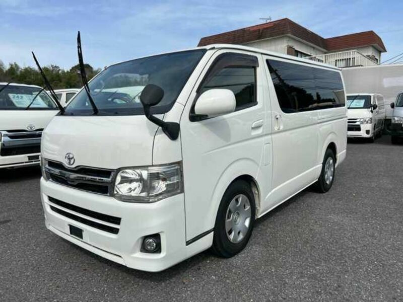 HIACE VAN-2