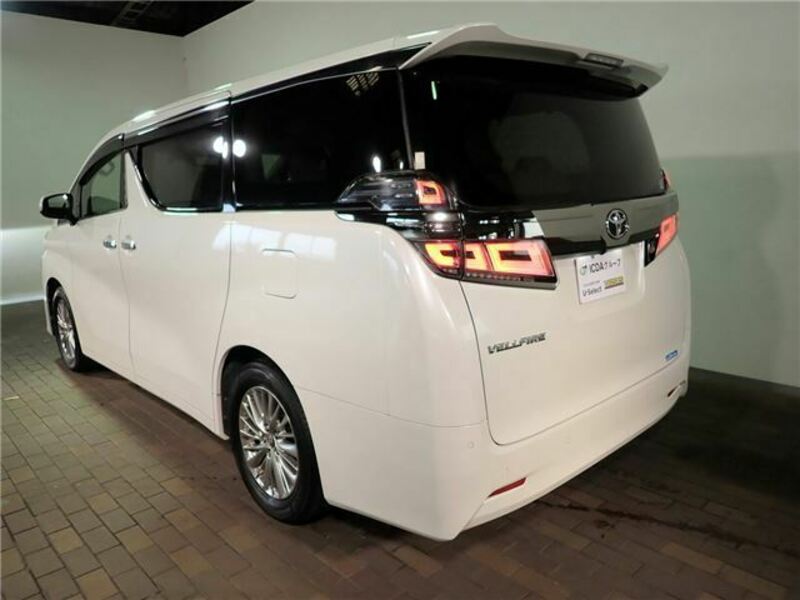 VELLFIRE-32