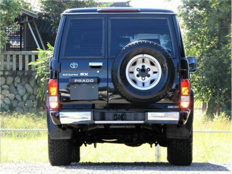 LAND CRUISER PRADO-4