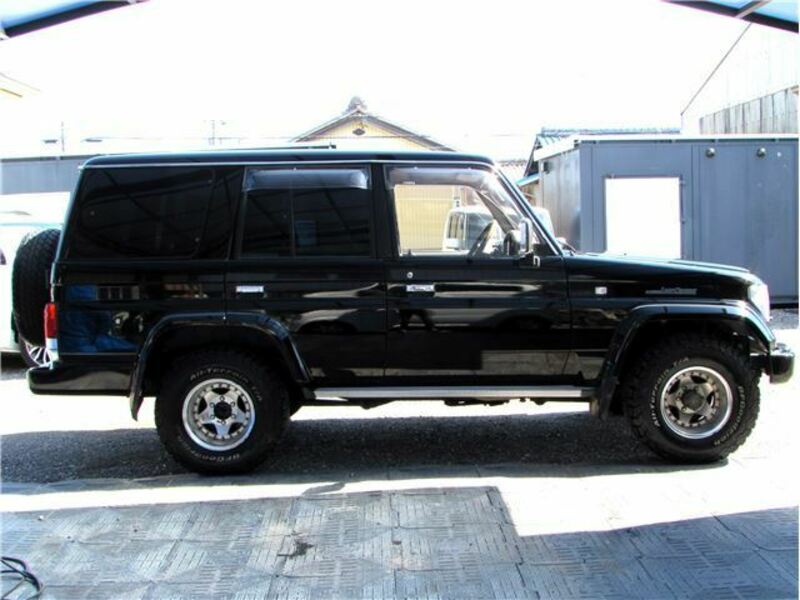 LAND CRUISER PRADO-5