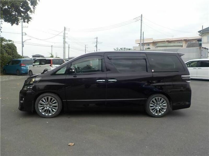 VELLFIRE-7