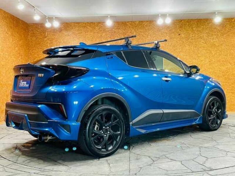 C-HR-6