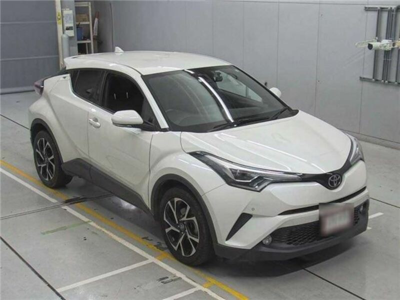 C-HR-4