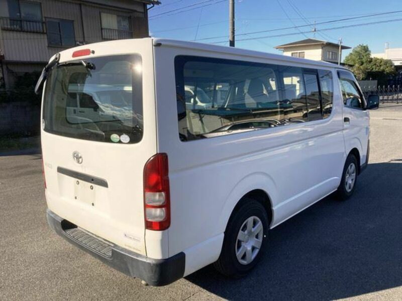 HIACE VAN-4