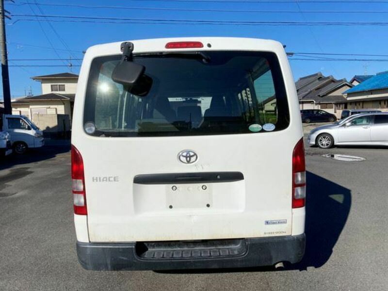 HIACE VAN-6