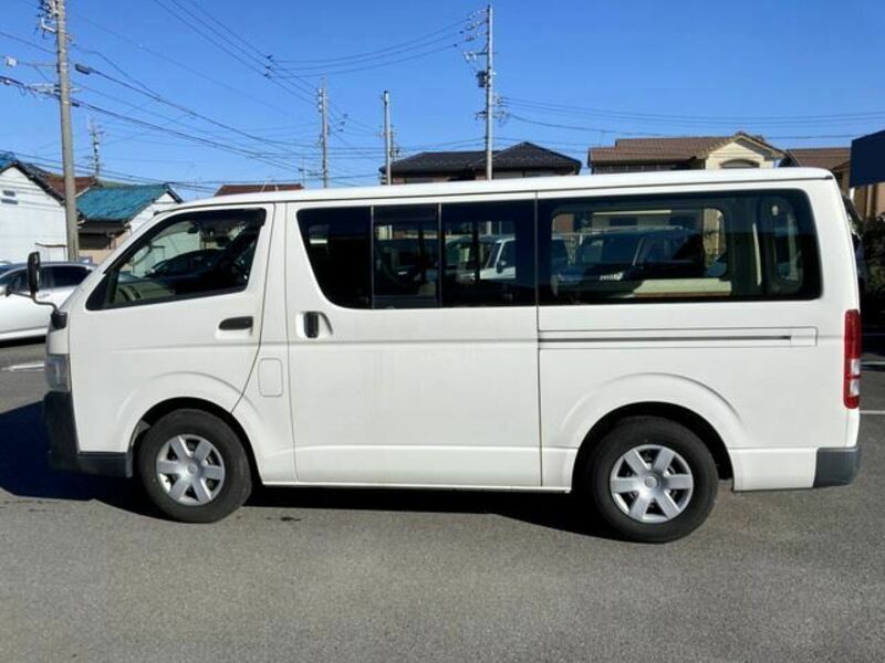 HIACE VAN-7