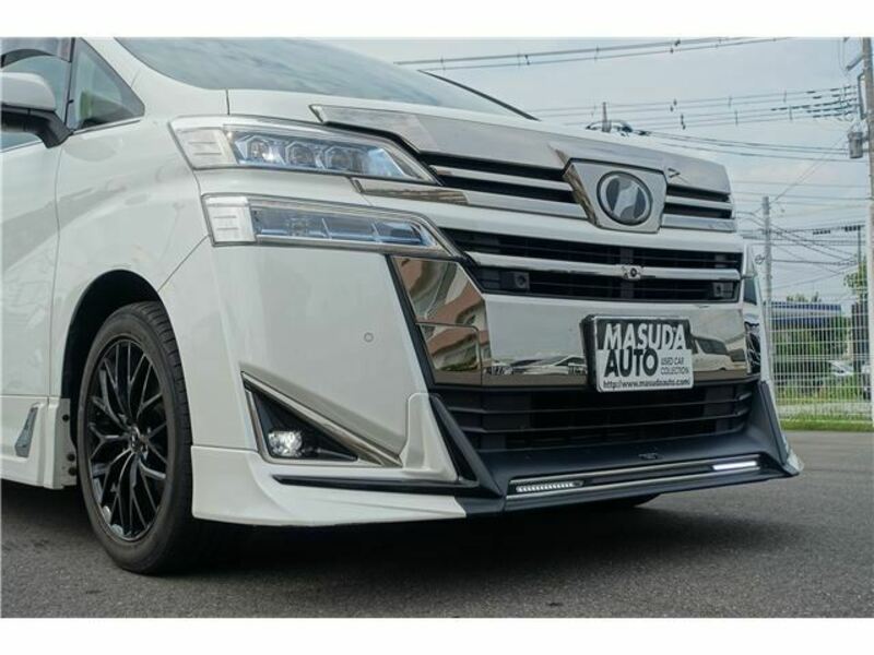 VELLFIRE-30