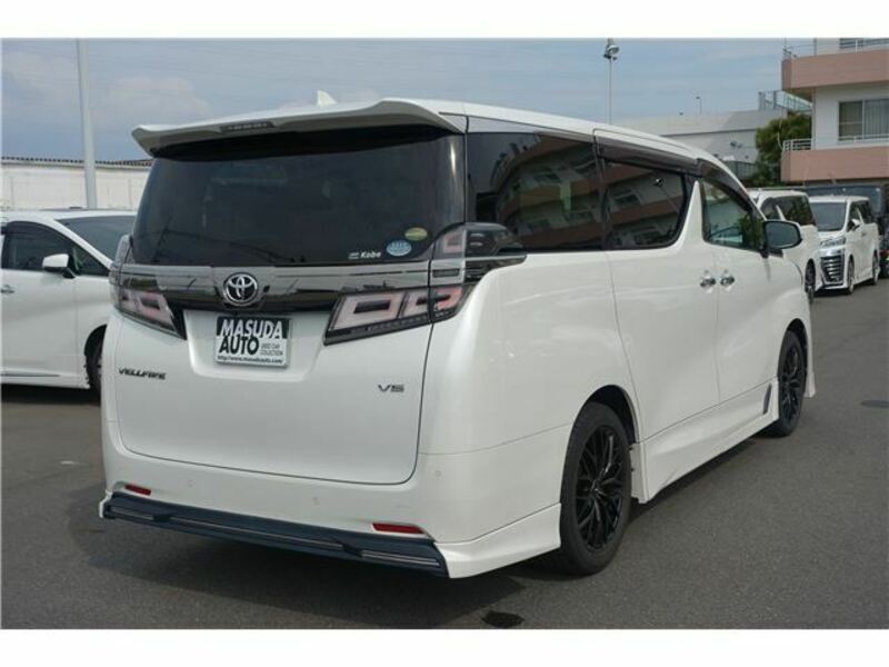 VELLFIRE-37