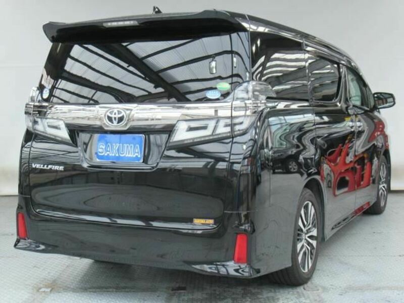 VELLFIRE-4