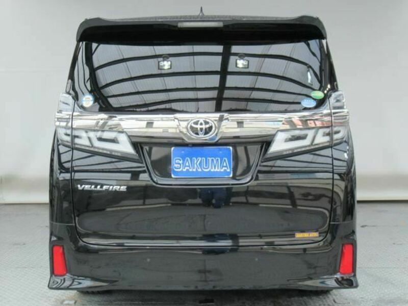 VELLFIRE-5