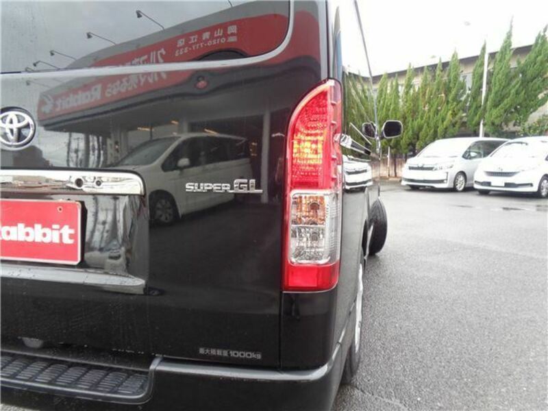 HIACE-12