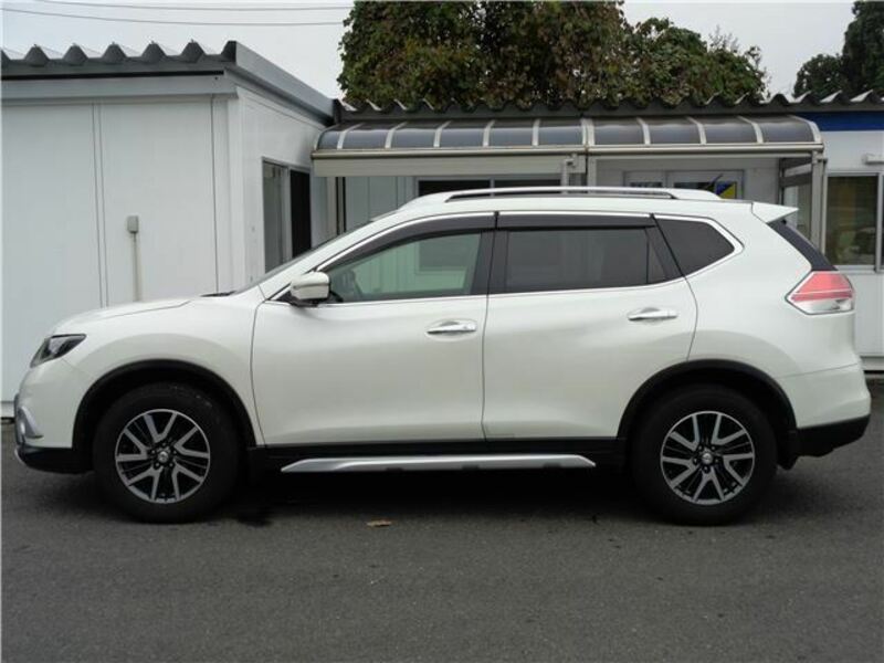 X-TRAIL-4