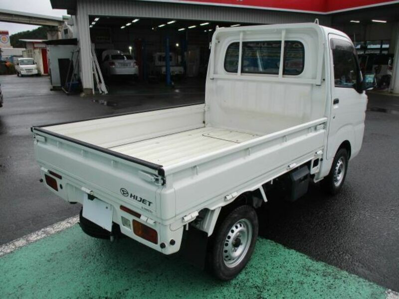 HIJET TRUCK-1