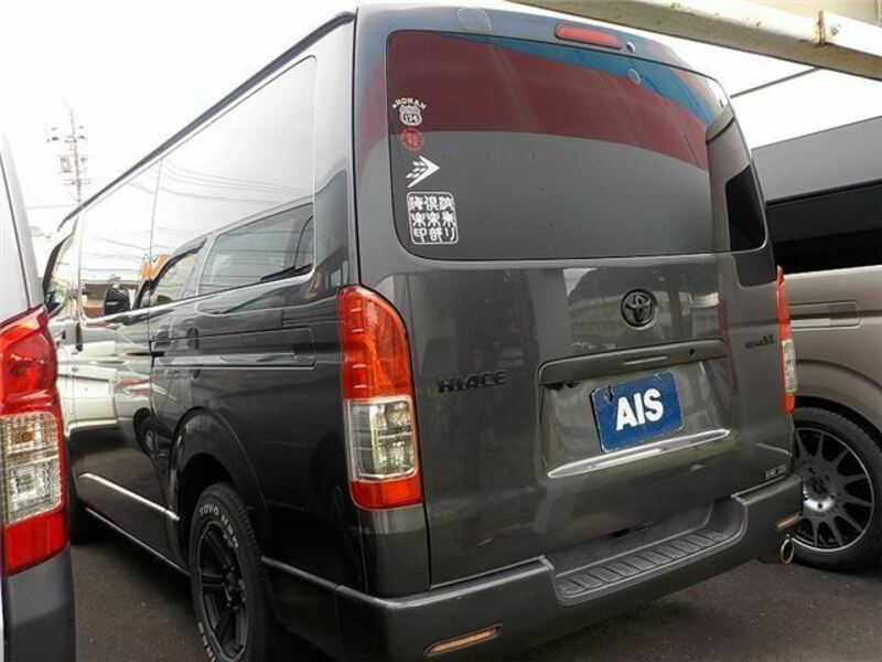 HIACE VAN-1