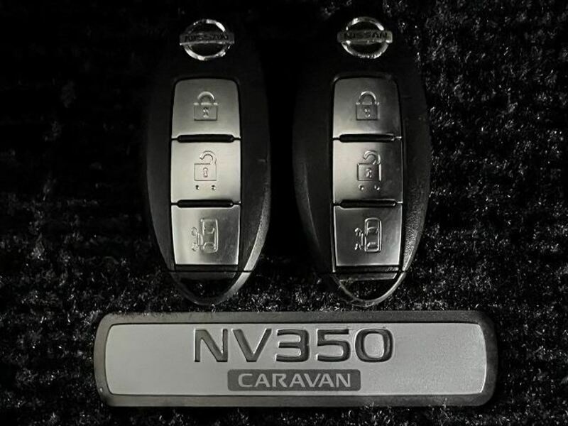 NV350 CARAVAN-46