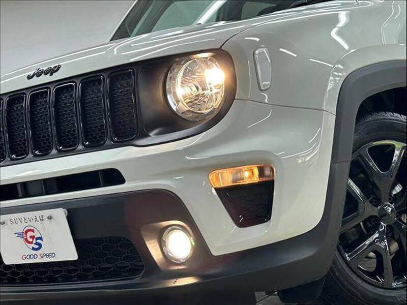 JEEP RENEGADE-9