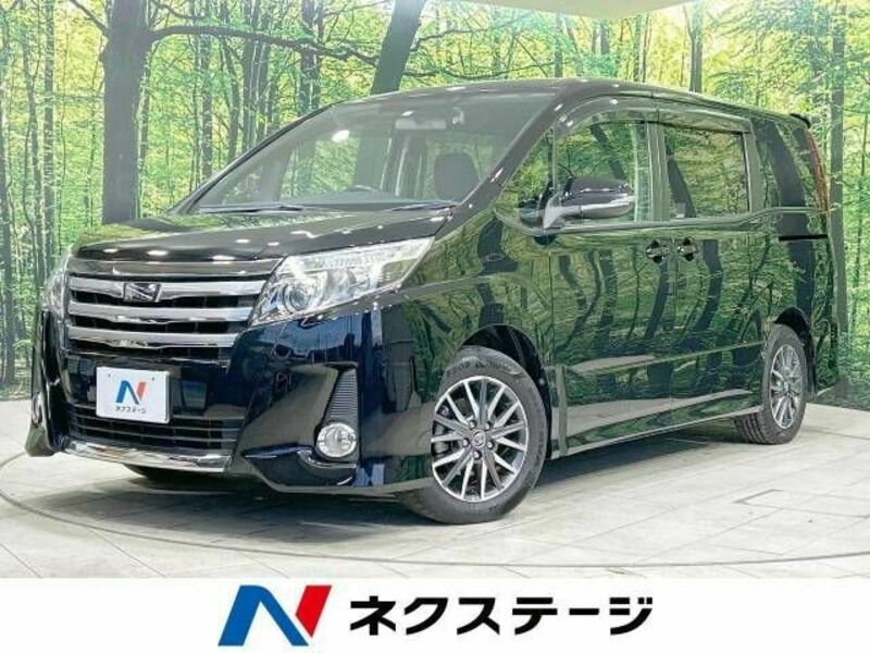 TOYOTA　NOAH